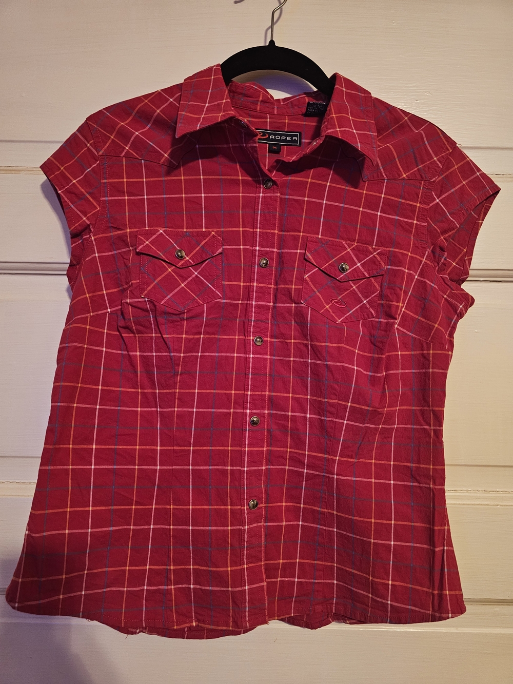 Roper Red Plaid Cap-Sleeve Western Pearl Snap Shirt - Medium